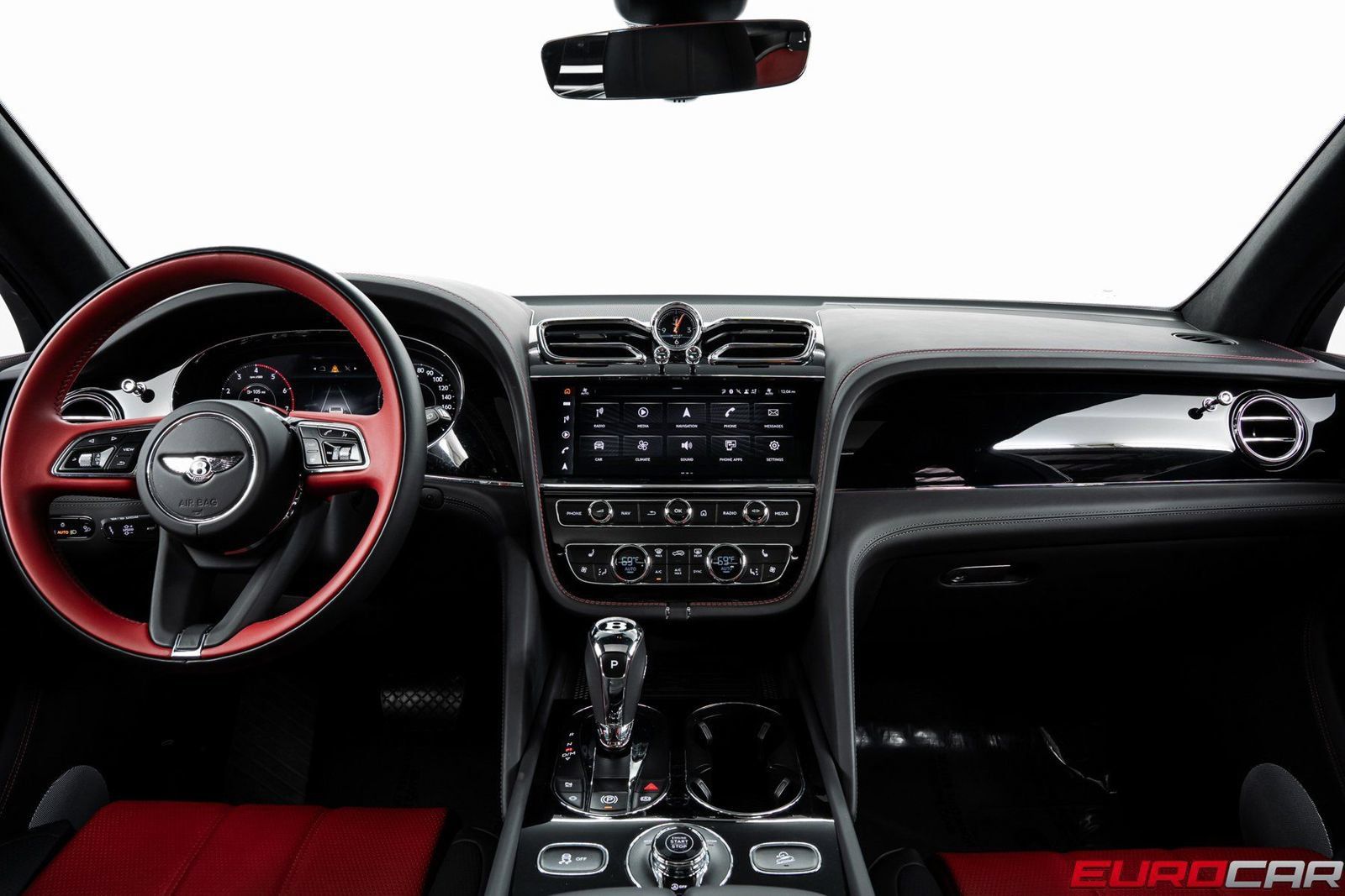 Used 2024 Bentley Bentayga AWD/4WD image 25