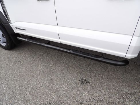 Used 2024 Ford F550 4x4 Crew Cab Super Duty w/ XLT Value Package image 49