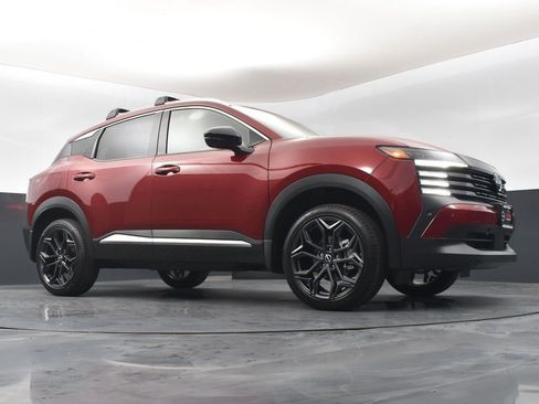 New 2026 Nissan Kicks SR w/ Illumination Package image 36