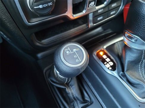 Certified 2024 Jeep Wrangler Sahara image 13