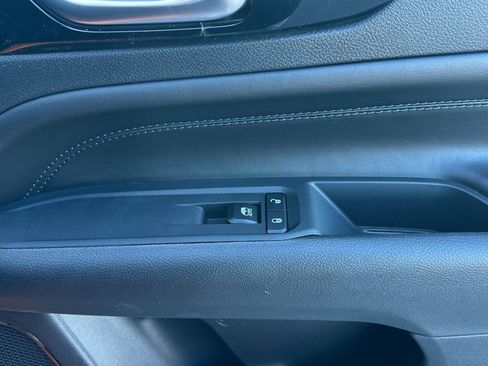 New 2026 Jeep Compass Latitude image 20