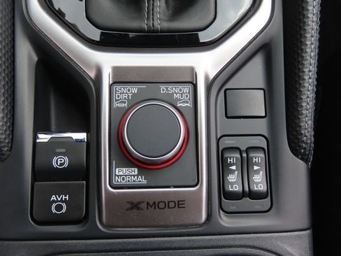 Used 2024 Subaru Forester Limited AWD/4WD image 53