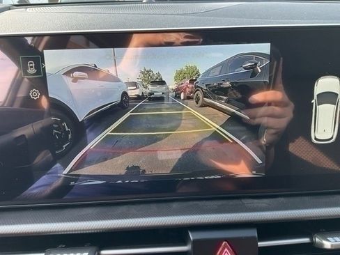 New 2026 Kia Sportage LX w/ LX Convenience Package image 17