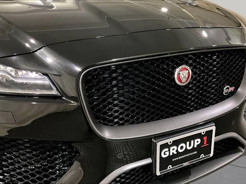 Used 2020 Jaguar F-PACE SVR AWD/4WD image 31