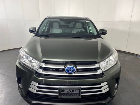 Used 2019 Toyota Highlander XLE AWD/4WD image 6