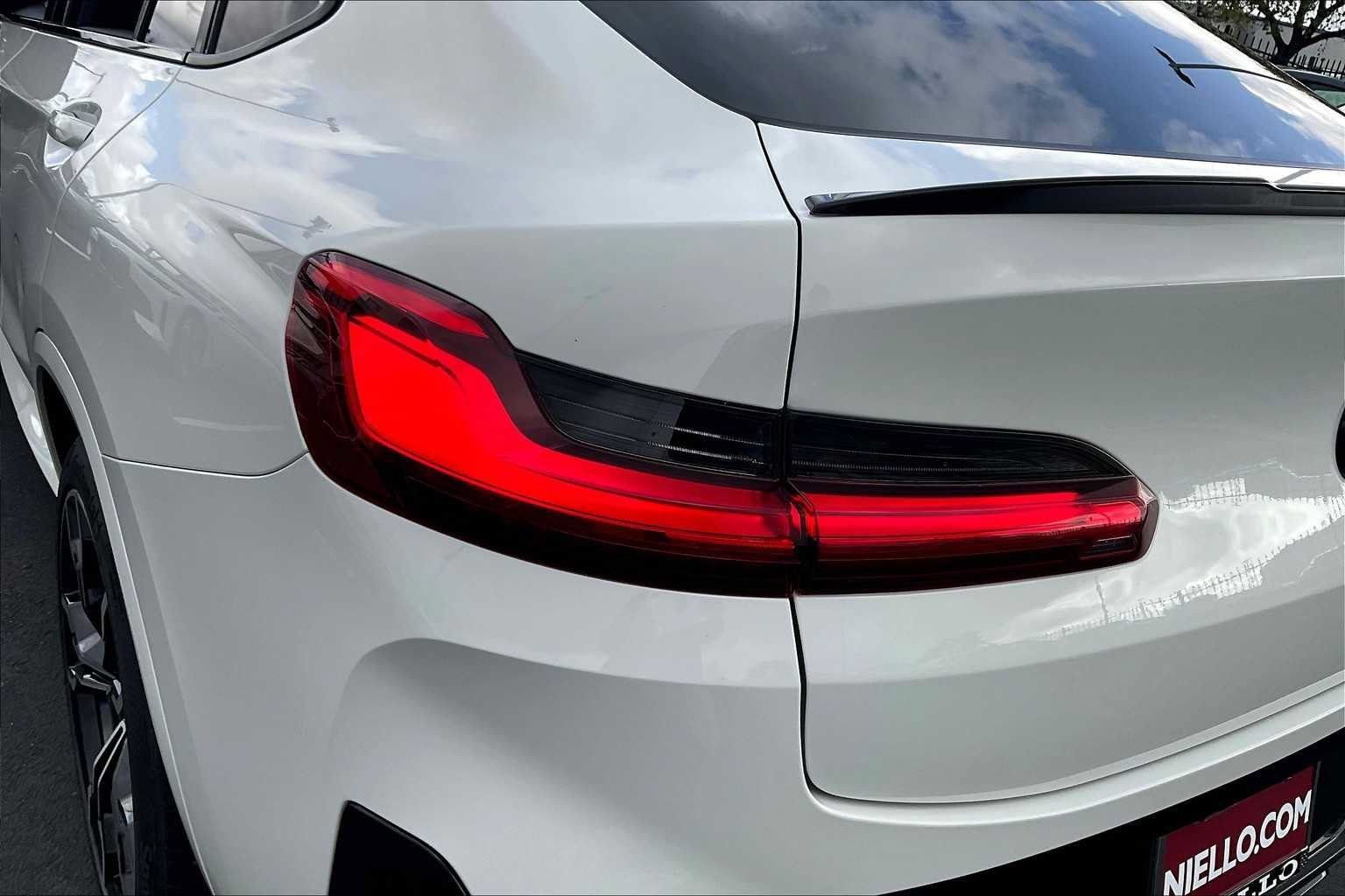 Used 2022 BMW X4 M w/ Competition Package AWD/4WD image 31