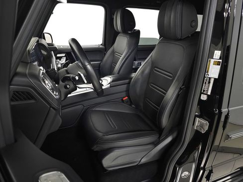 Used 2022 Mercedes-Benz G 550 image 16