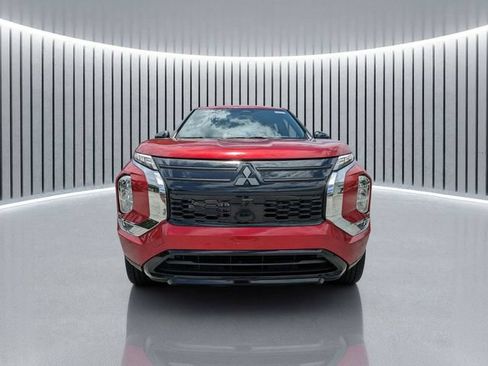 New 2026 Mitsubishi Outlander LE FWD image 9