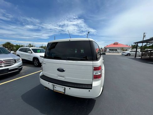 Used 2010 Ford Flex SE FWD image 26