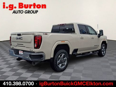 New 2026 GMC Sierra 2500 SLE w/ SLE Value Package; AWD/4WD image 4