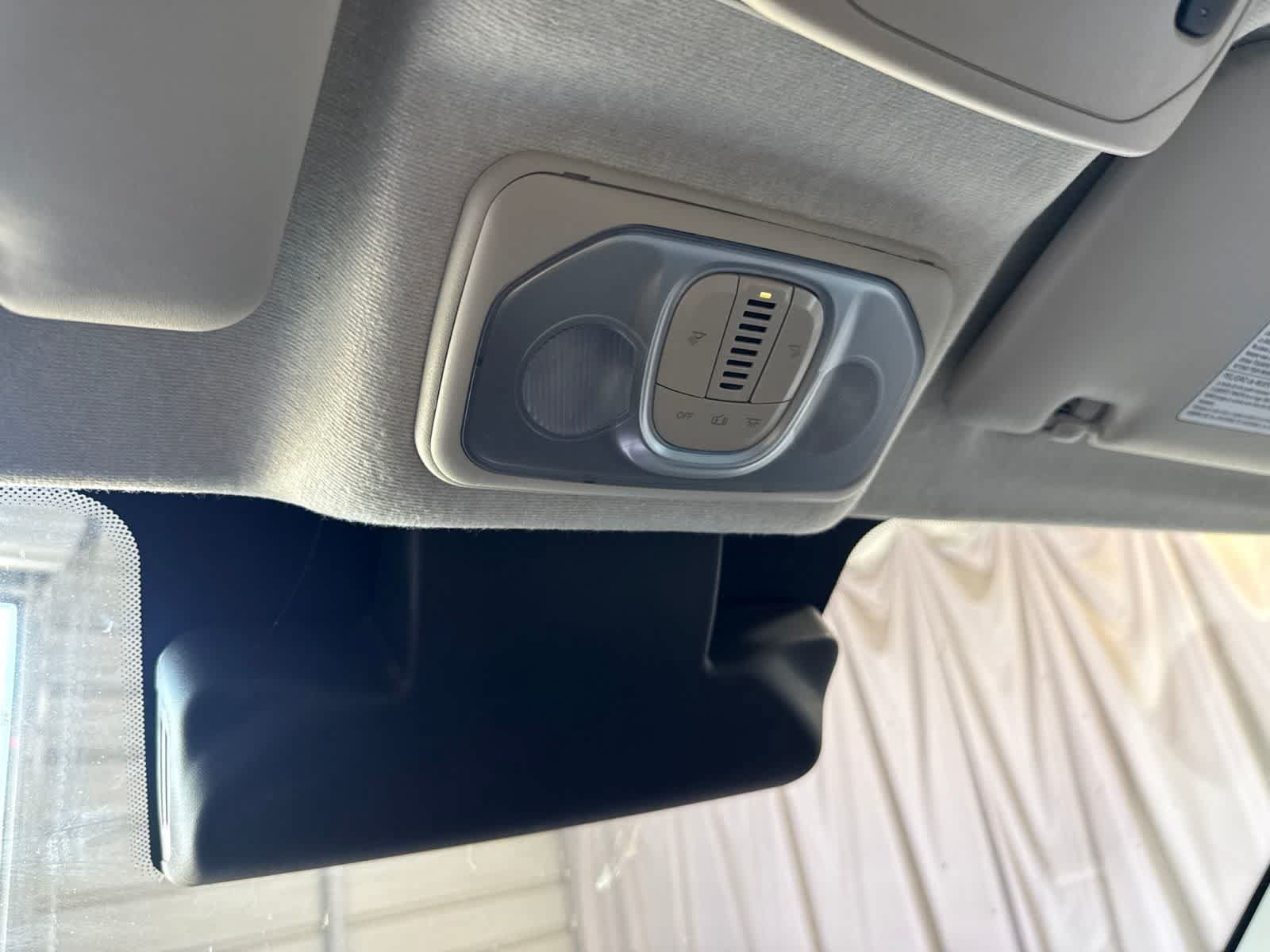 Used 2025 RAM ProMaster 2500 w/ Convenience Group FWD image 24