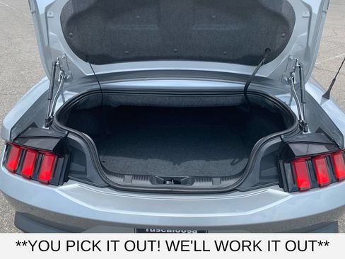 Used 2025 Ford Mustang Premium RWD image 9
