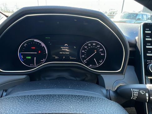 Used 2019 Toyota Avalon XLE image 29