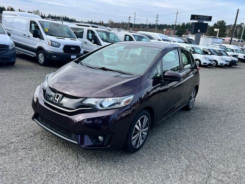 Used 2017 Honda Fit EX image 1