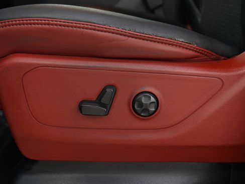 Used 2019 RAM 1500 Rebel w/ Rebel Level 1 Equipment Group AWD/4WD image 27