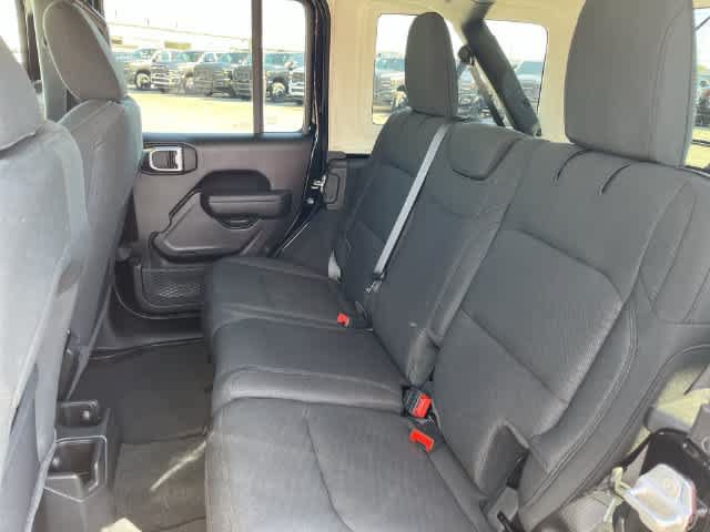 Used 2023 Jeep Wrangler Unlimited Sport AWD/4WD image 16