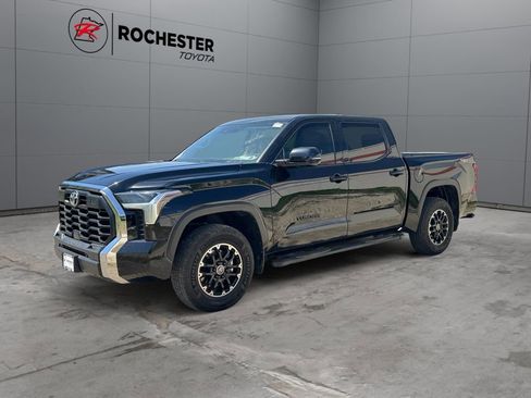 Used 2023 Toyota Tundra SR5 w/ TRD Off-Road Premium Package AWD/4WD image 7