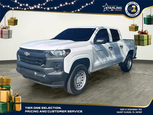 Used 2024 Chevrolet Colorado W/T w/ Advanced Trailering Package image 1