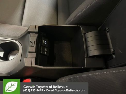 Used 2024 Toyota Corolla LE image 25