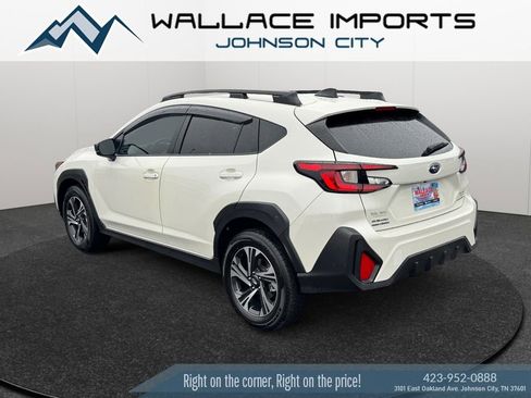 Certified 2024 Subaru Crosstrek 2.0i Premium image 3