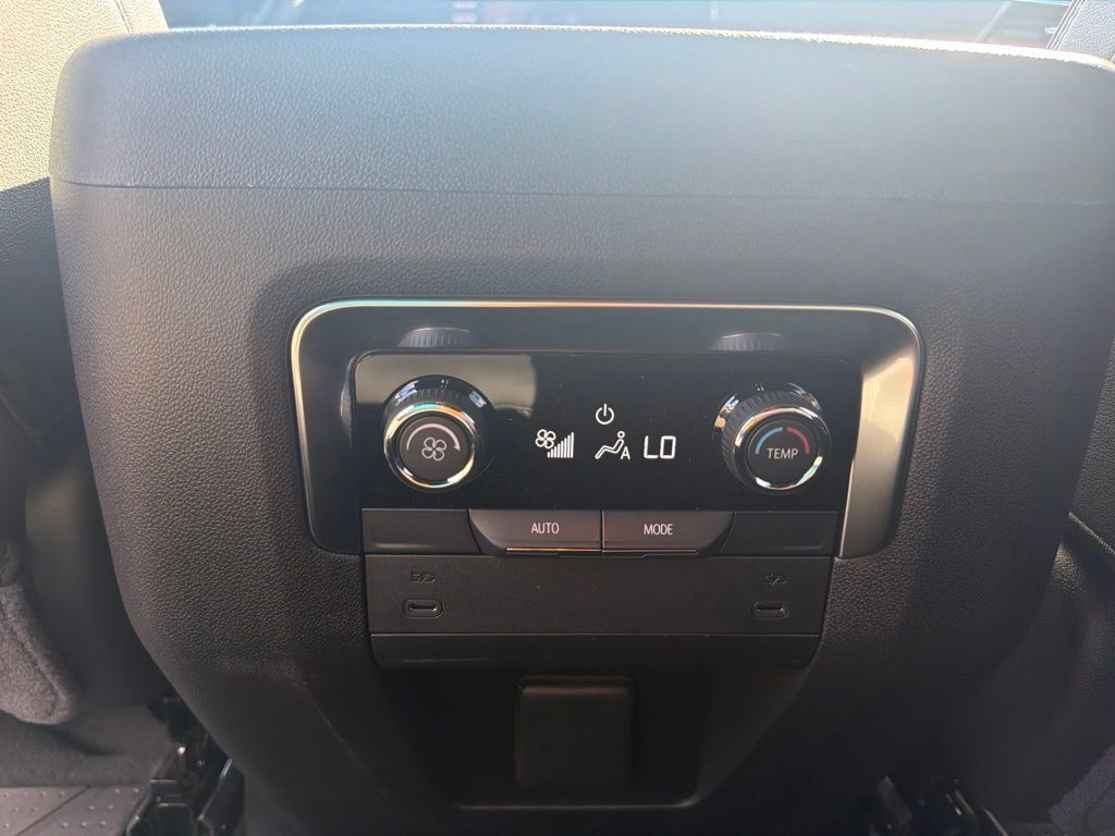 New 2026 Chevrolet Tahoe RST RWD image 17
