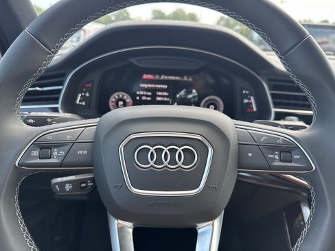 Certified 2026 Audi Q7 2.0T Premium AWD/4WD image 10