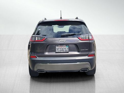 Used 2019 Jeep Cherokee Limited w/ Luxury Group FWD image 5