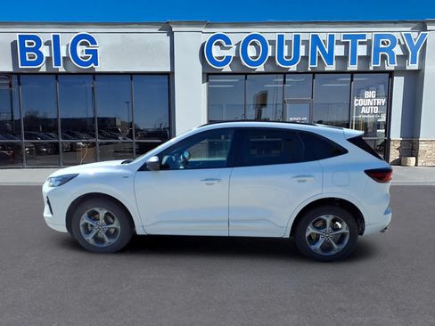 Used 2023 Ford Escape ST-Line AWD/4WD image 8