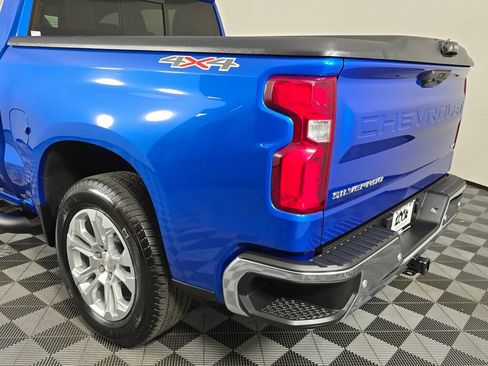 Used 2024 Chevrolet Silverado 1500 LTZ w/ Technology Package image 13