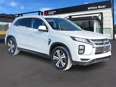 Used 2024 Mitsubishi Outlander Sport ES image 1