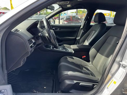 Used 2022 Honda Civic Sport image 10
