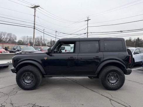 Used 2025 Ford Bronco Badlands w/ Sasquatch Package image 2