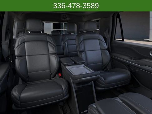 New 2025 Lincoln Navigator Reserve w/ Jet Appearance Package image 11
