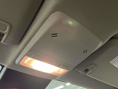 Used 2022 Buick Encore Preferred w/ Safety Package image 34