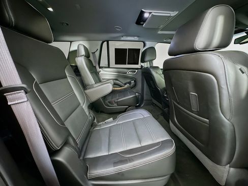 Used 2016 GMC Yukon Denali w/ Open Road Package RWD image 31
