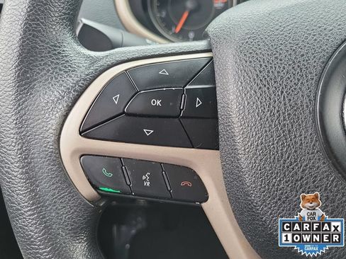 Used 2018 Jeep Cherokee Latitude FWD image 20