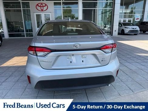 Used 2026 Toyota Corolla LE FWD image 13