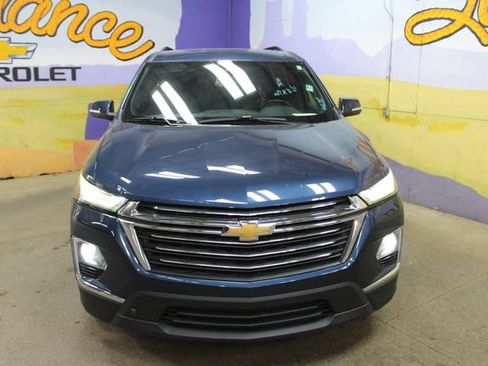 Used 2023 Chevrolet Traverse LT AWD/4WD image 3
