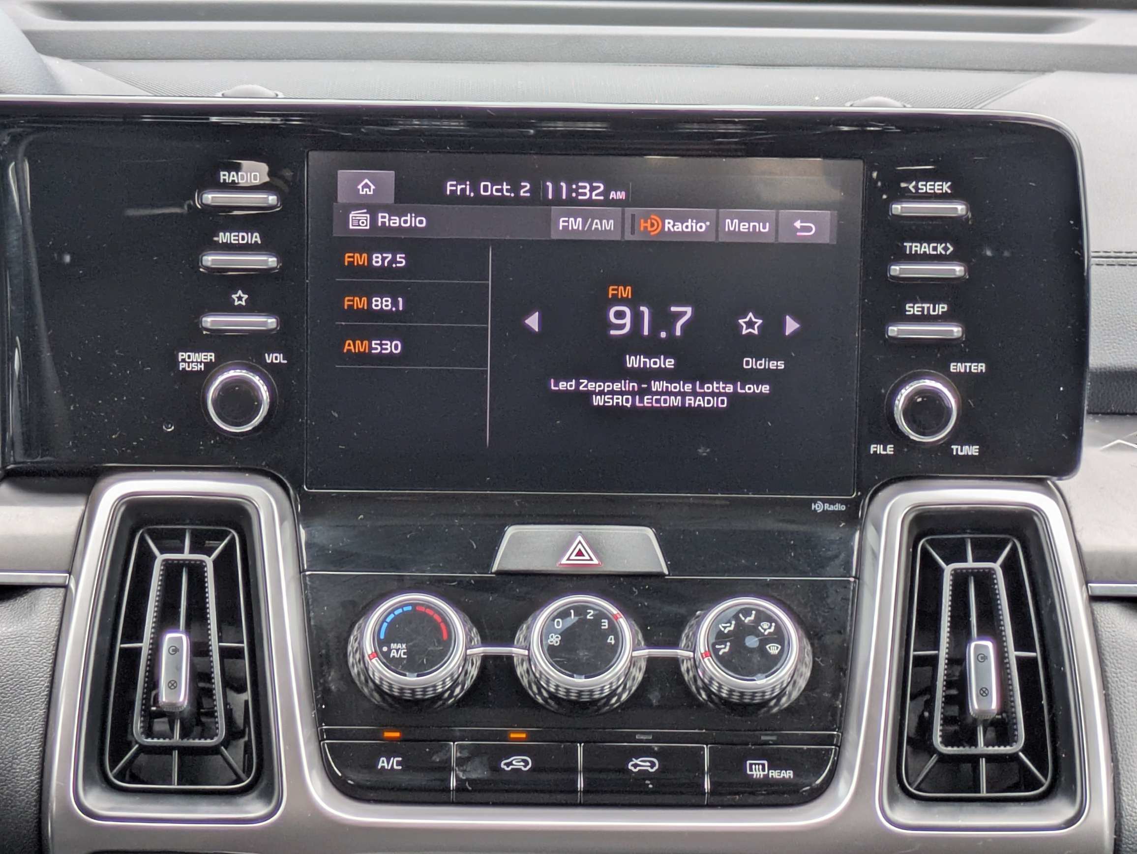 Certified 2023 Kia Sorento LX FWD image 18