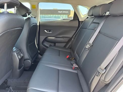 New 2026 Hyundai Kona SEL Premium image 9