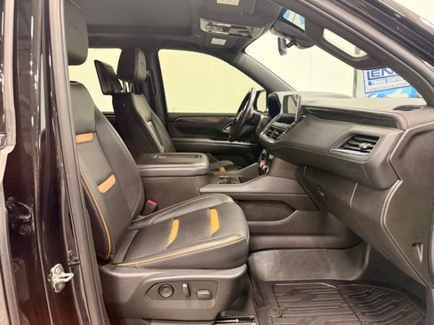 Used 2021 GMC Yukon AT4 w/ Rear Media and Nav Package AWD/4WD image 19