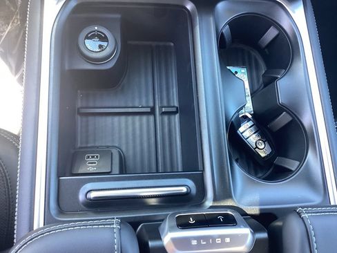 New 2026 Ford Expedition Max Platinum w/ Stealth Appearance Package AWD/4WD image 17