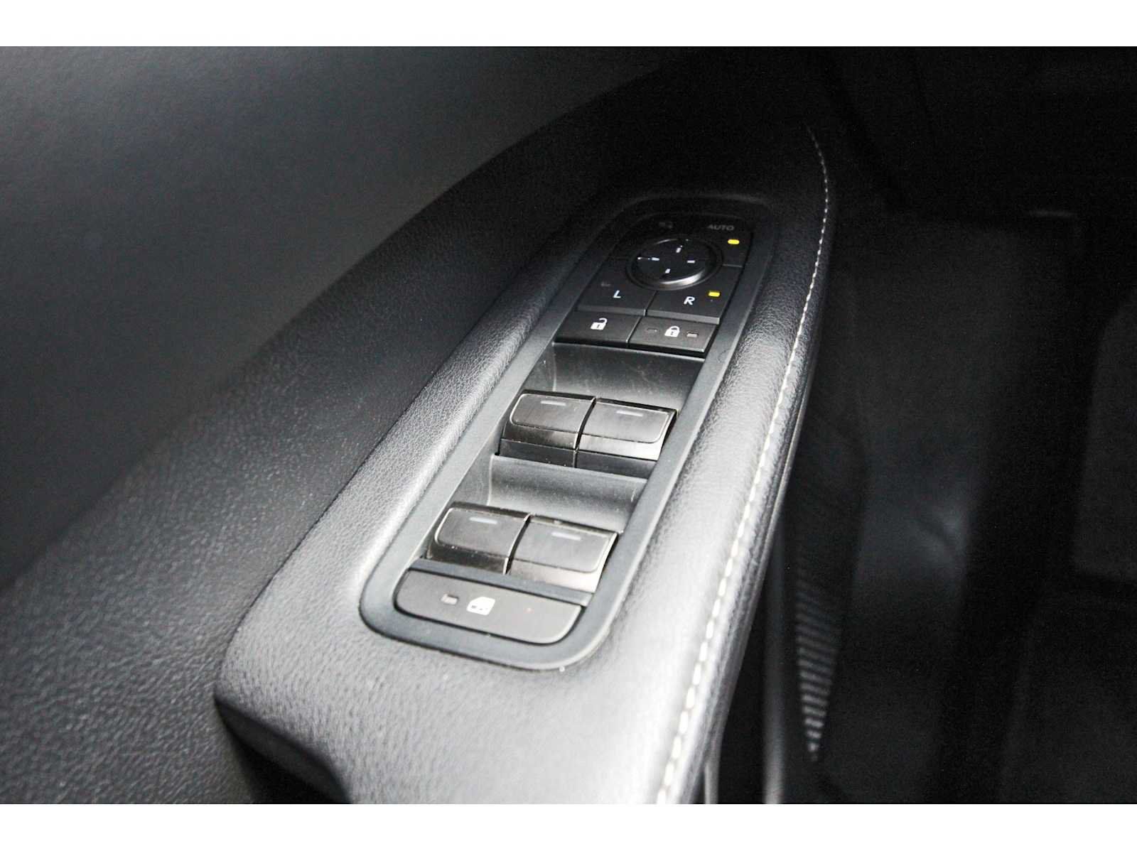 Used 2025 Lexus RX 350 Premium w/ Convenience Package FWD image 20