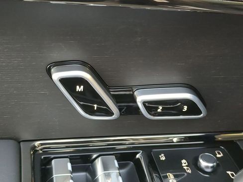 New 2025 Land Rover Range Rover Sport Dynamic SE image 21