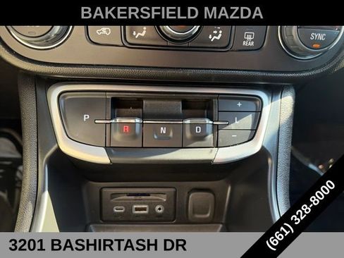 Used 2024 GMC Terrain SLT FWD image 24