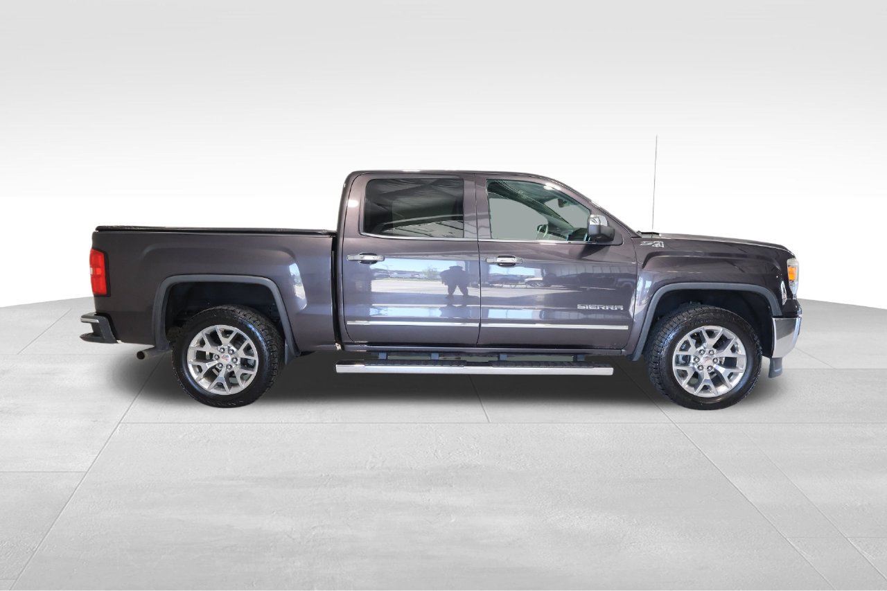 Used 2015 GMC Sierra 1500 SLT w/ SLT Crew Cab Value Package AWD/4WD image 4