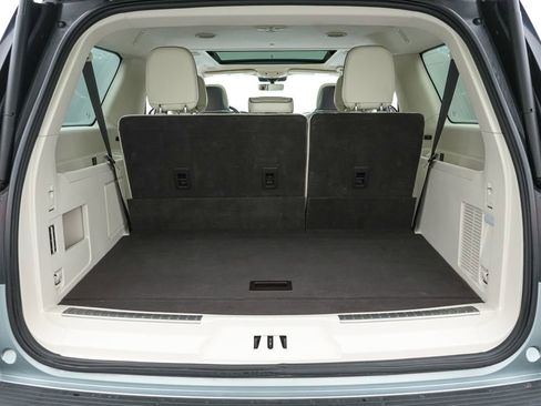 Used 2022 Lincoln Navigator L Black Label AWD/4WD image 25