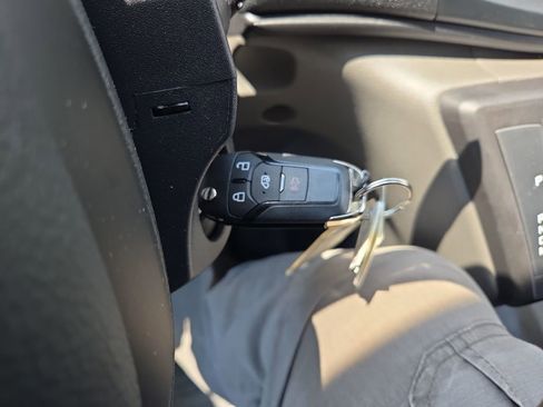 New 2024 Ford Transit 250 148 Medium Roof image 45