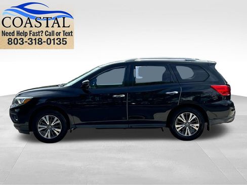Used 2017 Nissan Pathfinder SL w/ SL Tech Package FWD image 17