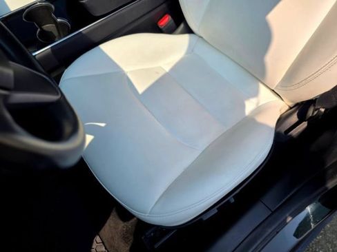 Used 2019 Tesla Model 3 RWD image 32